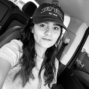 Meet your Posher, Martha fernanda